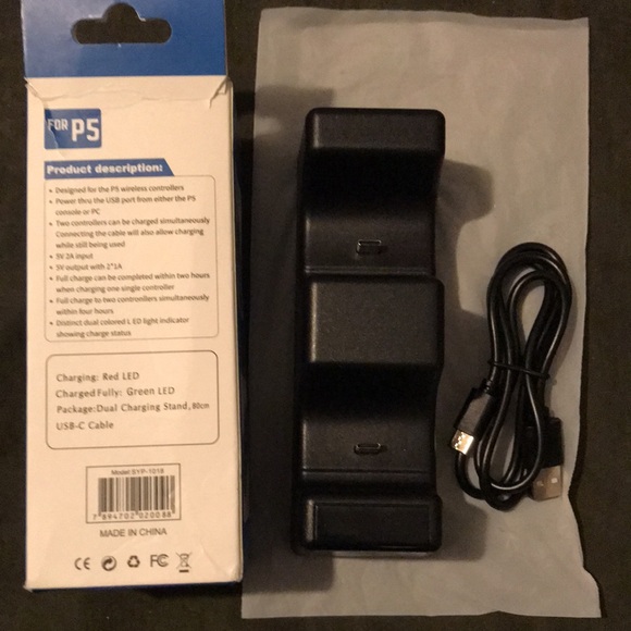 Dual Charging Dock - Picture 2 of 5